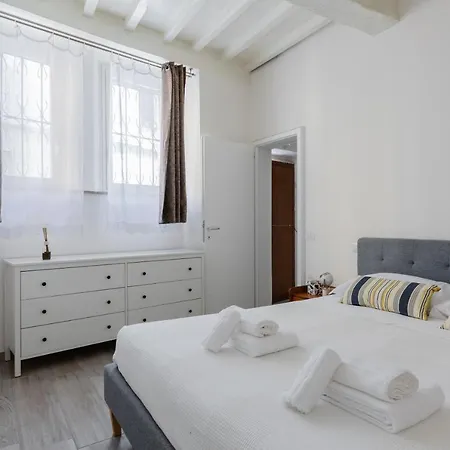 Charming Terrace House In The Heart Of